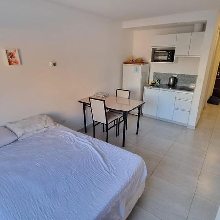 Salta Apartment เนวเก็น ภายนอก รูปภาพ