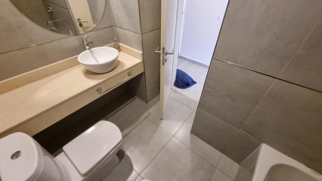 Salta Apartment เนวเก็น ภายนอก รูปภาพ